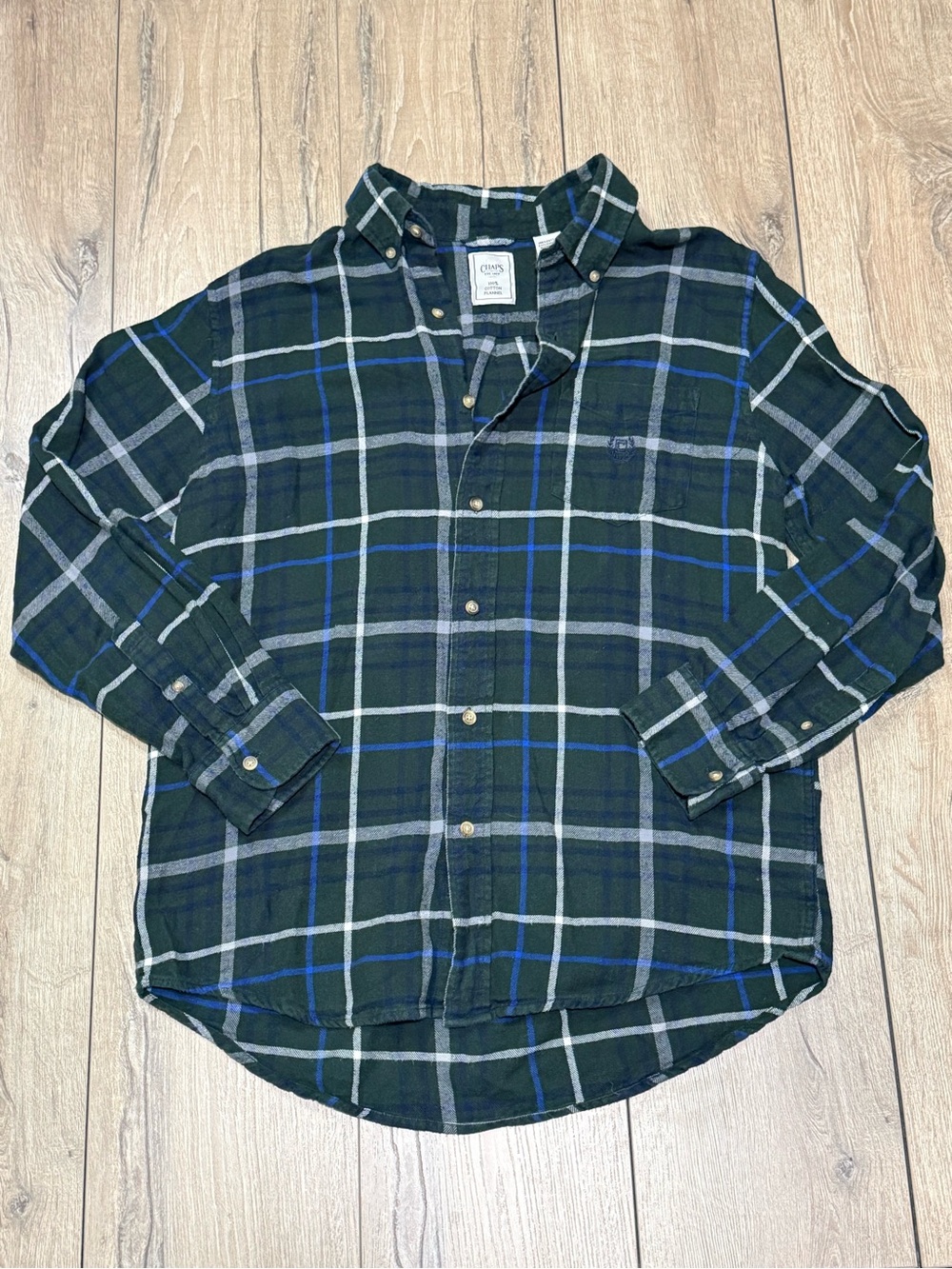 Chaps Plaid Flannel Long Sleeve Button Down Shirt Green Blue Size Medium - Picture 2 of 11